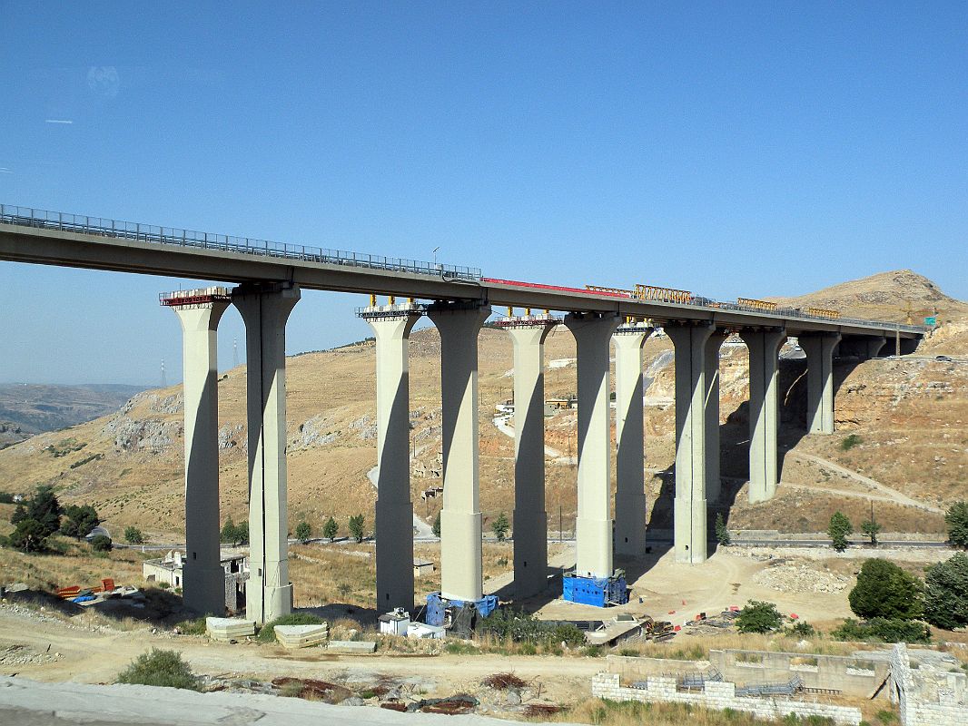 Bekaa Valley 02 Mudeirij Bridge Between Beirut and Bekaa Valley 